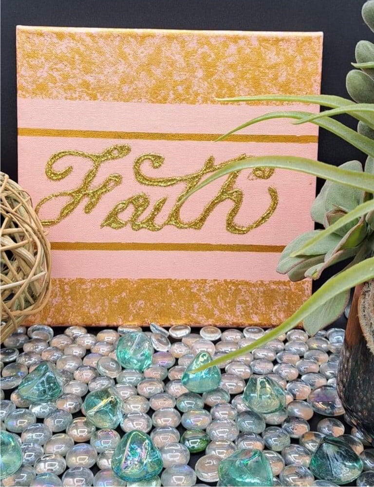 FAITH IN BLUSH GIFT 10 x 10