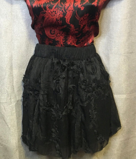 BLACK ROSEY SKIRT by Hannah Naomi